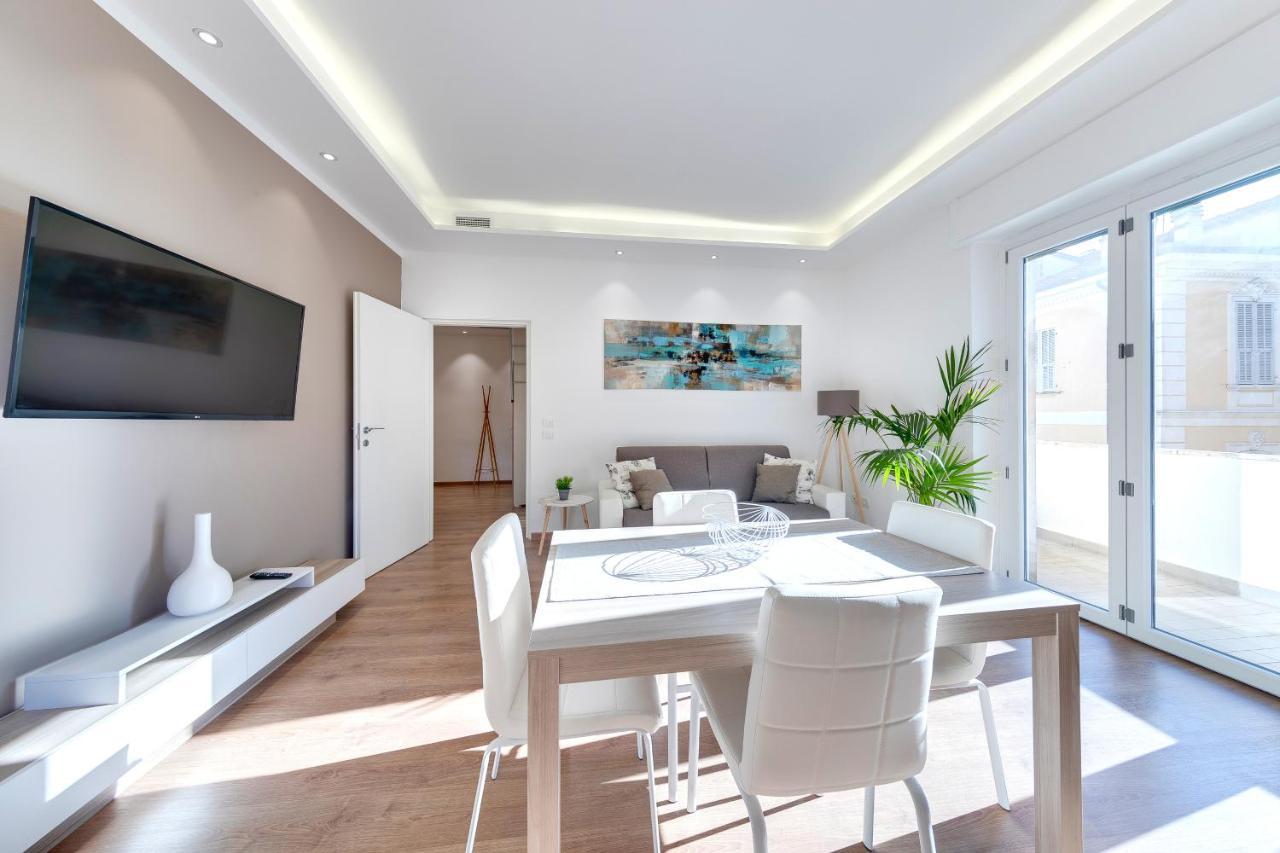 Ariston - Ciclabile Appartamento In Centro Al Mare Con Balcone Санремо Екстер'єр фото