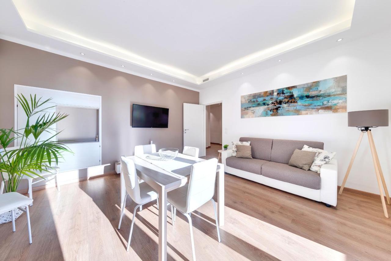 Ariston - Ciclabile Appartamento In Centro Al Mare Con Balcone Санремо Екстер'єр фото