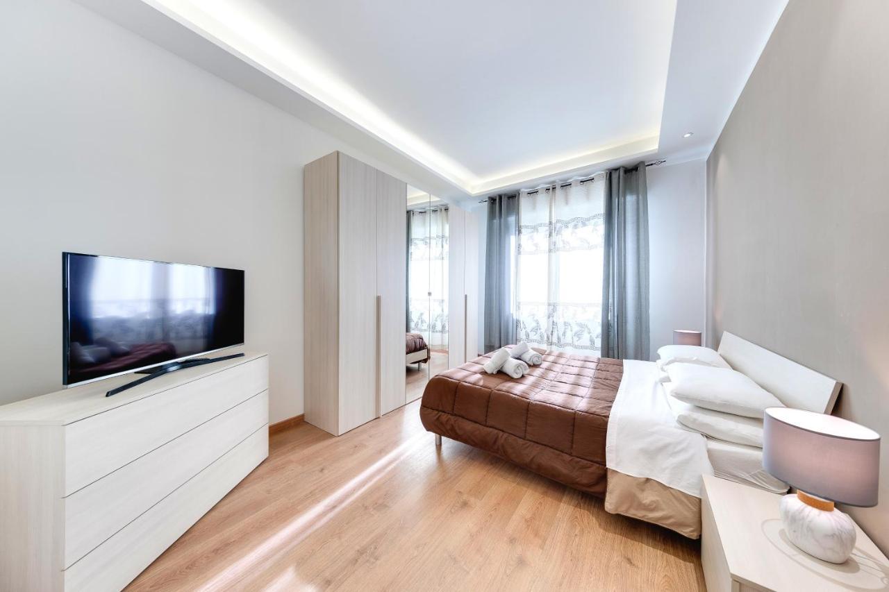 Ariston - Ciclabile Appartamento In Centro Al Mare Con Balcone Санремо Екстер'єр фото